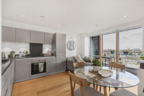 Reception/Kitchen