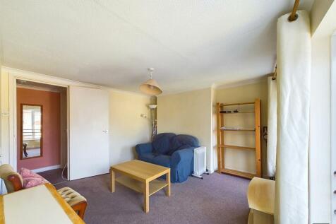CAM02887G0-PR0247-STILL002.jpg