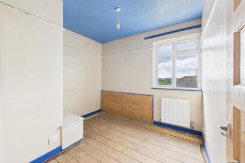 CAM02887G0-PR0467-STILL005.jpg