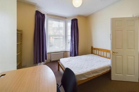 CAM01856G0-PR0115-STILL003.jpg