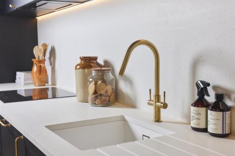 Nooko - Paternoster 10.jpg