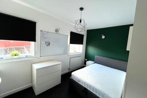 Bedroom 2.jpg