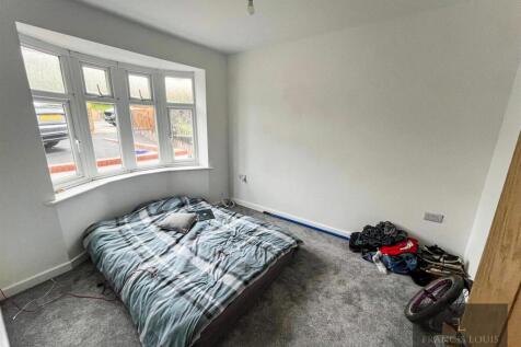 311257766_1590446681430385_5003119135613364947_n.J