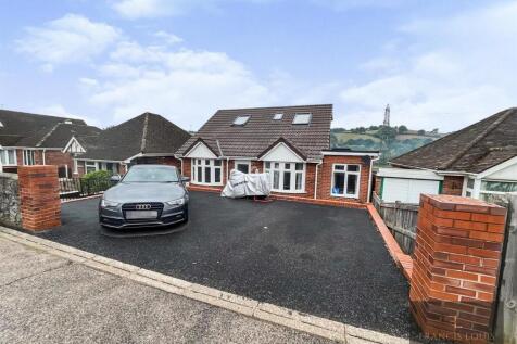 311177768_1158557171680482_2284447613288250601_n.J