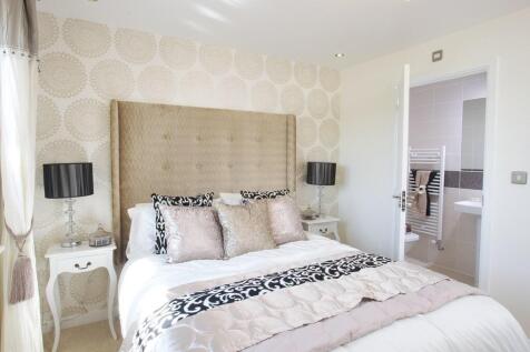 The second bedroom also offers a private en suite