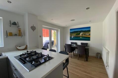 OPEN PLAN KITCHEN/DINER