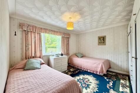ANNEXE BEDROOM