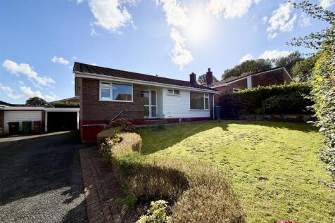 BURNISTON CLOSE, PLYMPTON, PL7 1PQ