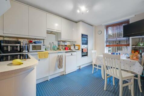 09-a79681175 VM HMF 43 NORTHAMPTON ST N1 2HX_7433-