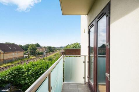 Flat 8, Maple Leaf Court - 1CHRGmALKJM944QDmV2v.jp
