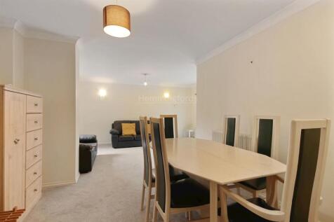 03-08e977446 - AM - 56 Leeds Court, 201 St. John S