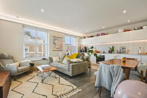 09-8463GCHMF - Flat 2 81A Haverstock Hill - Recept