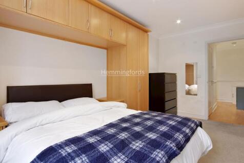 03-857078556 - AM - Flat 7, 152, Goswell Road Lond