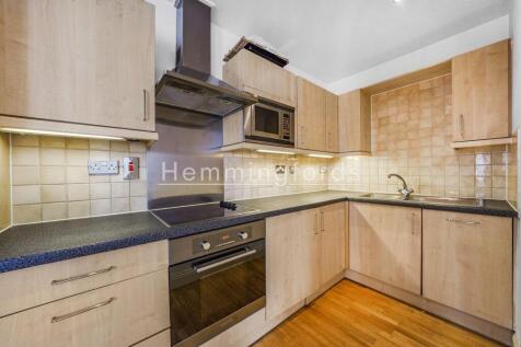 Flat 2 Montgomery, 81-89 Farringdon Road - TYeTiVb