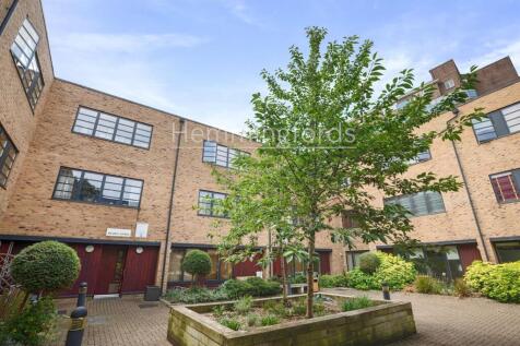 Property Image 11