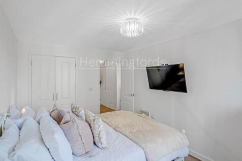 09-b9a284105-HMF-JJ-Palmers Rd-9-medium.jpg