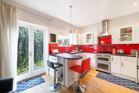 Property Image 4