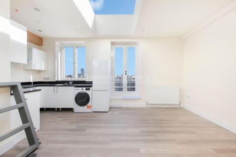 Flat 10, 54 Gray&#39;s Road - CXm8D1Fb8bDmETOq8Hca.jpg