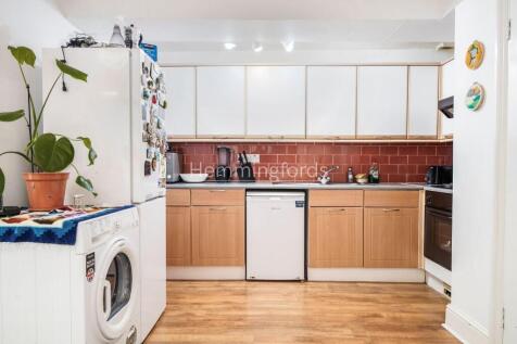 Flat 2, 355 Camden Road - OsE9epYueKauMkTDpZVL.jpg