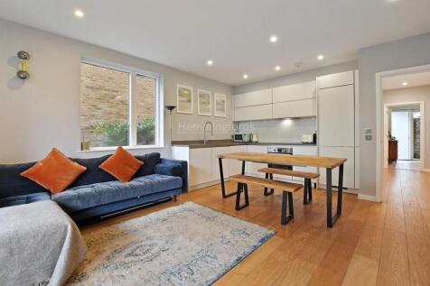 11-29d7GCHMF - Flat 1 103 Copenhagen St - Receptio