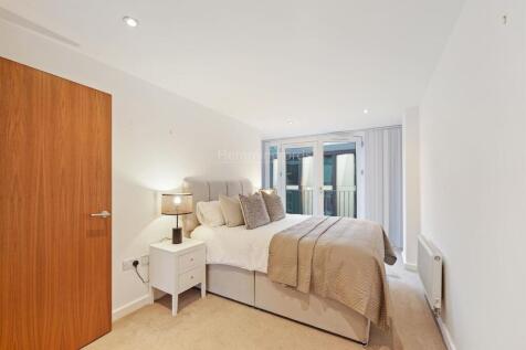 01-e881JUS07651 (1)-medium.JPG