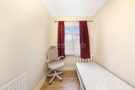 49 Brancaster Road - WkryRH1XwLndpLsurFj5.jpg