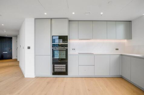 02-0e2cOuttakes-82522-HMF-JJ-4906 Harcourt Tower-6