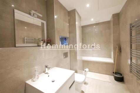 Flat 2, Wycliffe House-03.jpg