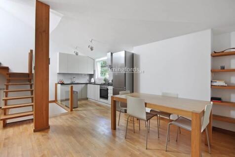 11-c07977418 - AM - 20A Queens Road London E11 1BB