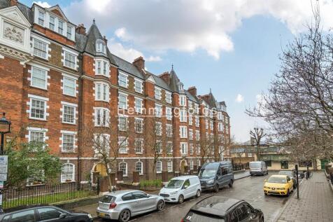 111 Scott Ellis Gardens-01.jpg