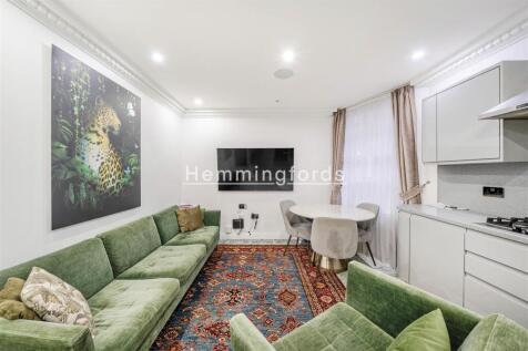 111 Scott Ellis Gardens-05.jpg