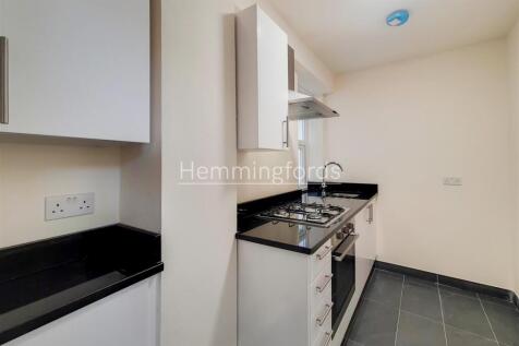 5_Kitchen-1.jpg