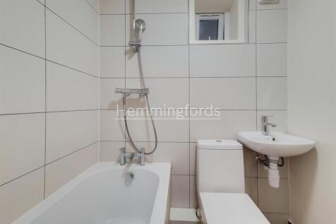 6_Bathroom-1.jpg
