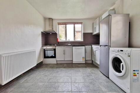 Kitchen with Breakfast Area