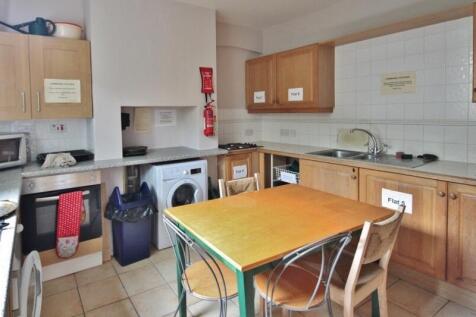 Communal Kitchen