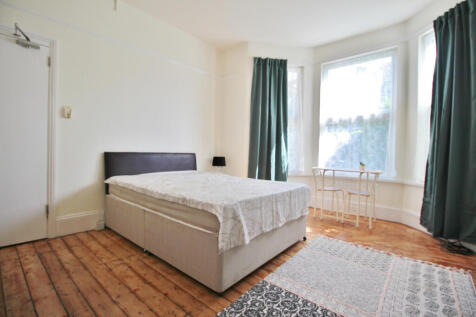Bedroom / Living Room