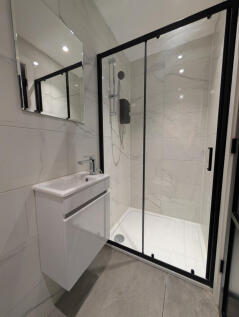 Annex Shower Room