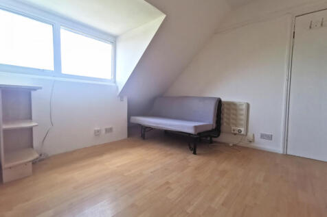 Lounge / Bedroom