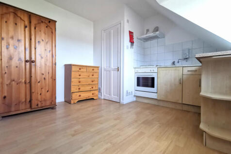 Lounge / Bedroom