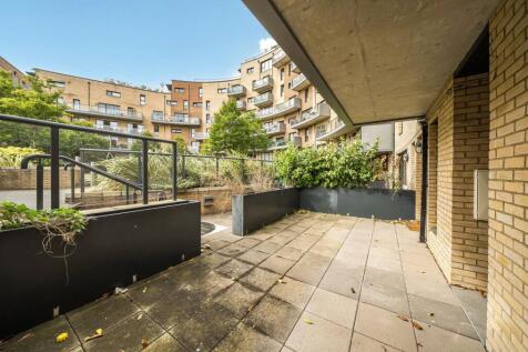 1354172-4-68c182c...