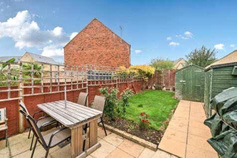 1353812-5-68de3d4...