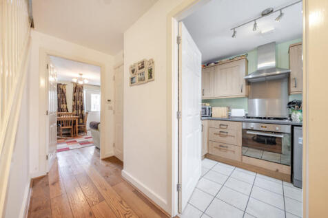 1353812-12-68de3f...