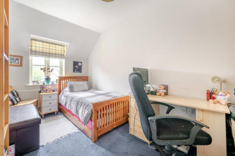 1353812-20-68de41...