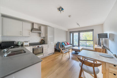 1364377-13-68f658...