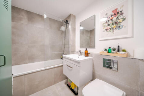 1374067-2-690491a...