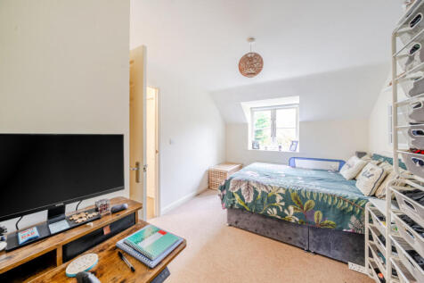 1376608-20-690c7b...