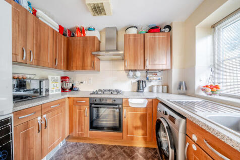 1376608-17-690c7b...