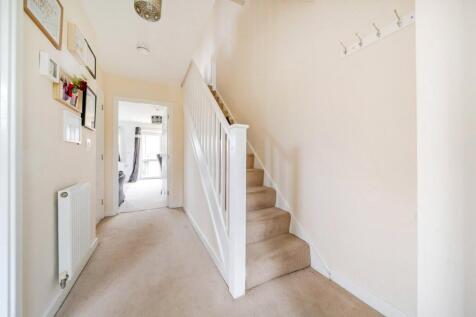 1356963-4-68dfdc9...