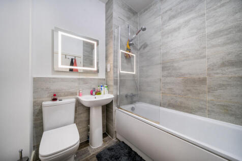 1374305-7-690e30f...