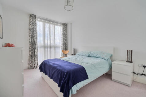 1375921-15-6909d9...